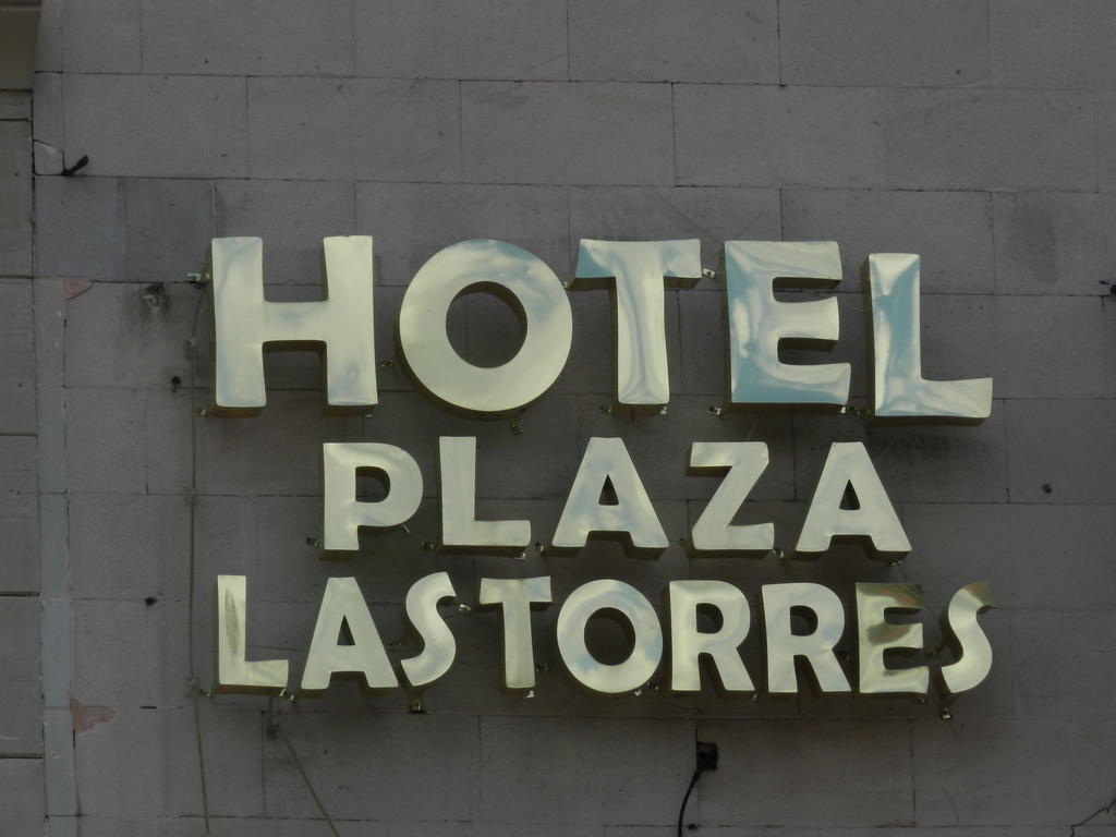Hotel Plaza Las Torres San Juan de los Lagos Exterior foto